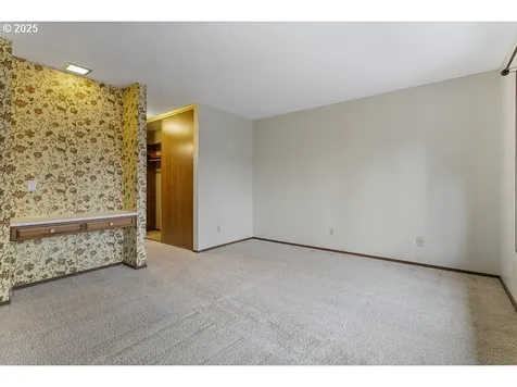 12620 NE Prescott Drive Portland OR 97230