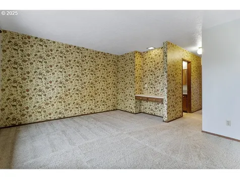 12620 NE Prescott Drive Portland OR 97230