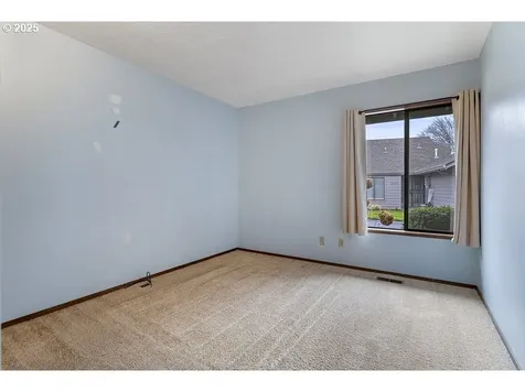 12620 NE Prescott Drive Portland OR 97230