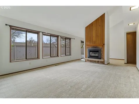 12620 NE Prescott Drive Portland OR 97230