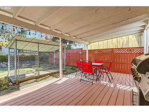 1890 Woodland Avenue Woodburn OR 97071