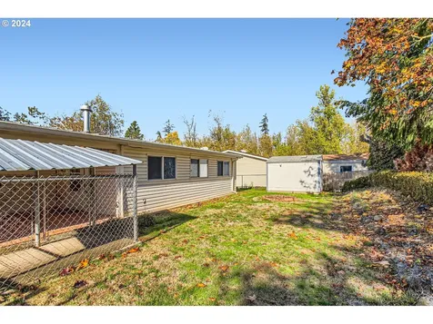 1890 Woodland Avenue Woodburn OR 97071