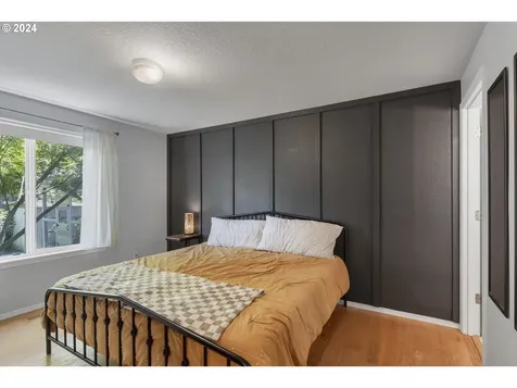 206 S Meredith Drive Newberg OR 97132