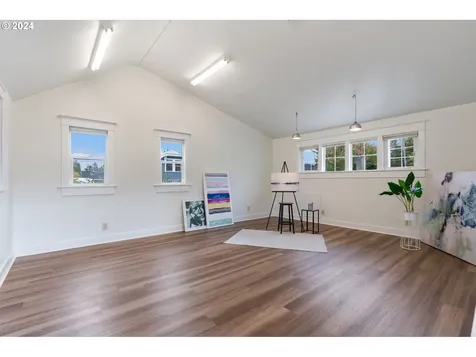 735 SE Malden Street Portland OR 97202