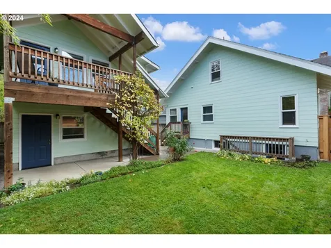 735 SE Malden Street Portland OR 97202