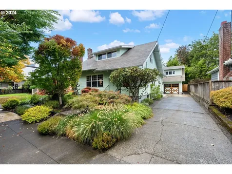 735 SE Malden Street Portland OR 97202
