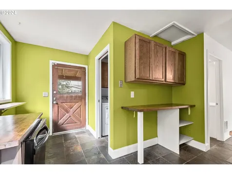 3712 R Street Vancouver WA 98663