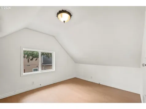 3712 R Street Vancouver WA 98663