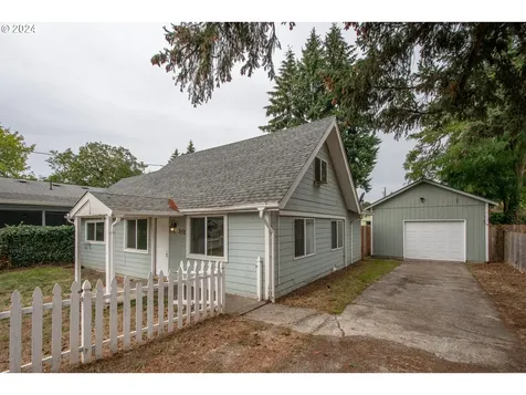 3712 R Street Vancouver WA 98663