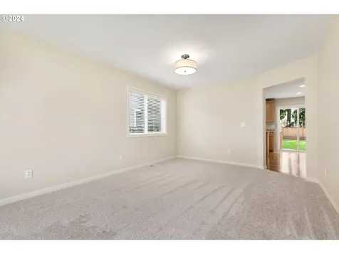 2410 Nw 45th Avenue Camas WA 98607