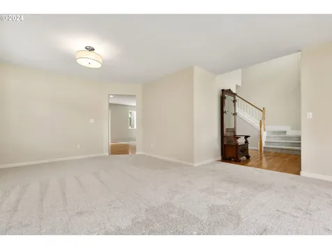 2410 Nw 45th Avenue Camas WA 98607