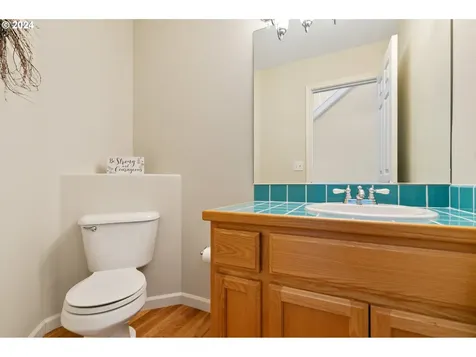 2410 Nw 45th Avenue Camas WA 98607