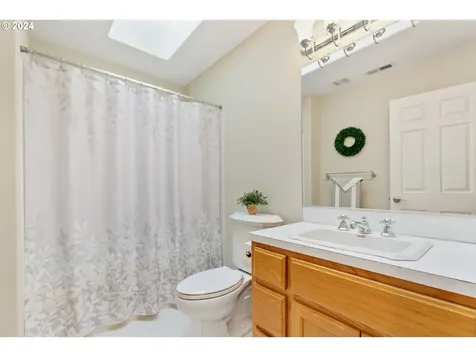 2410 Nw 45th Avenue Camas WA 98607