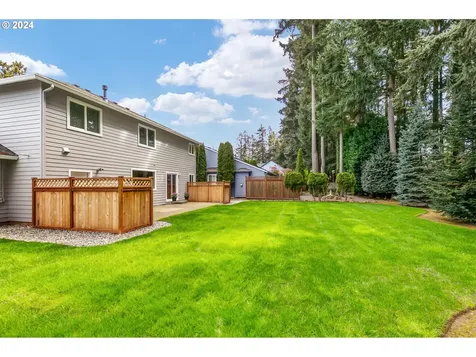 2410 Nw 45th Avenue Camas WA 98607