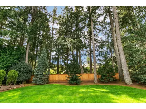 2410 Nw 45th Avenue Camas WA 98607