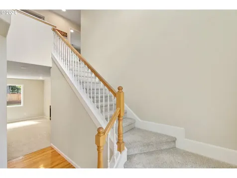 2410 Nw 45th Avenue Camas WA 98607