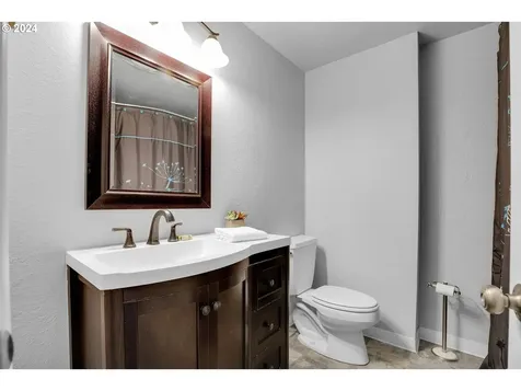 9202 Ne 99th Street Vancouver WA 98662