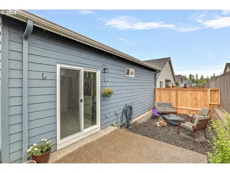 1260 N Broadway Street Estacada OR 97023