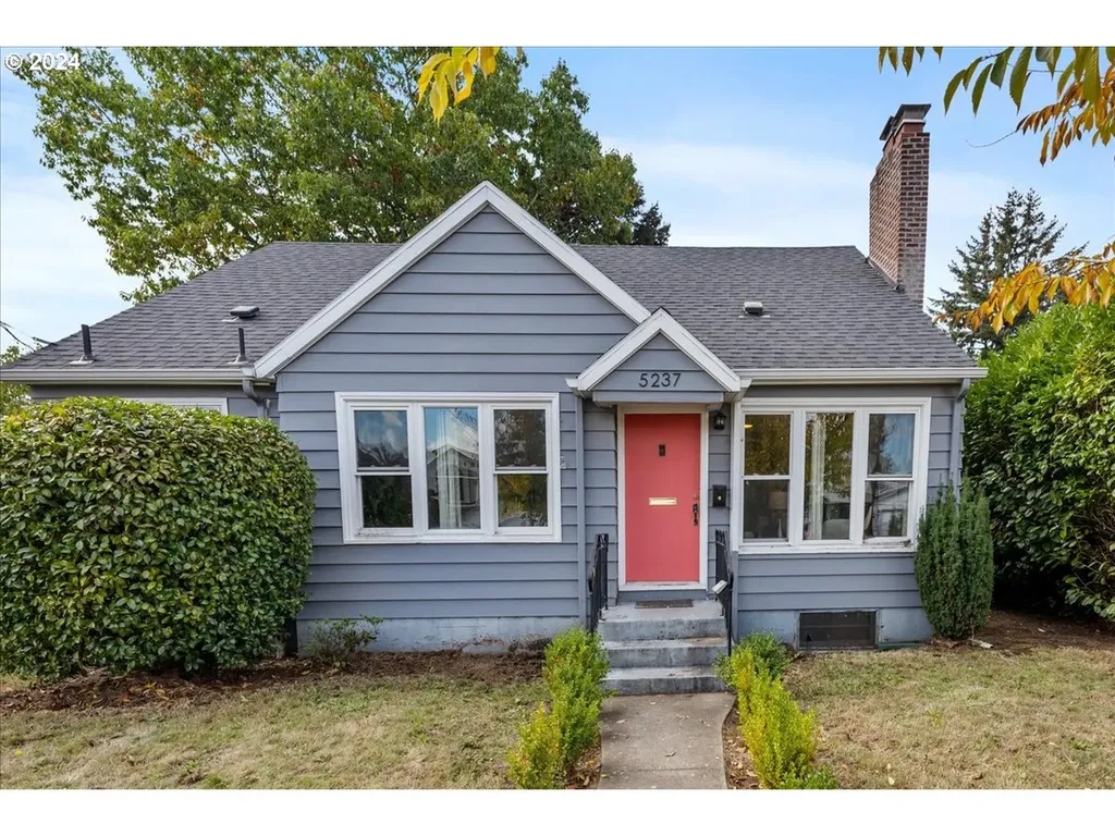 5237 SE 64th Avenue Portland OR 97206