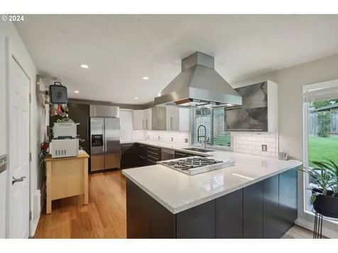 12825 Sw Barberry Drive Beaverton OR 97008