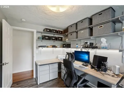 12825 Sw Barberry Drive Beaverton OR 97008