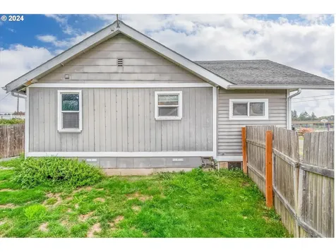 4651 Ohio Street Longview WA 98632