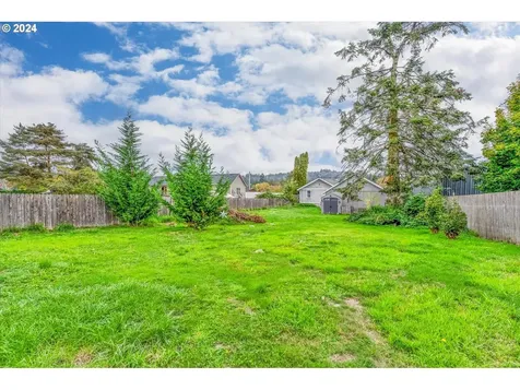 4651 Ohio Street Longview WA 98632