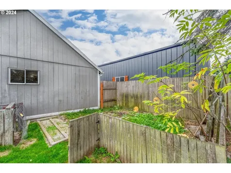 4651 Ohio Street Longview WA 98632