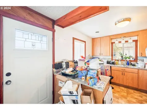 849 S Alpine Street Cornelius OR 97113