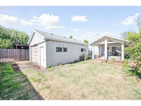 849 S Alpine Street Cornelius OR 97113