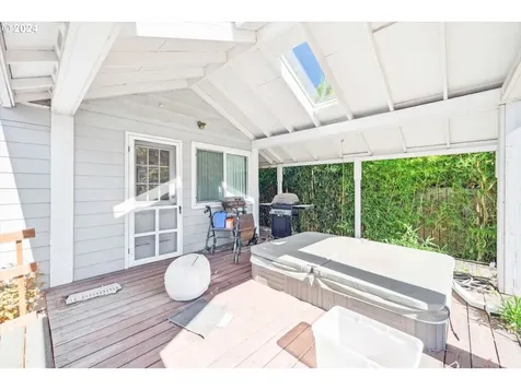 849 S Alpine Street Cornelius OR 97113