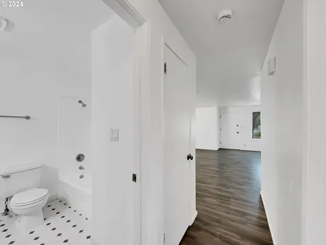 10956 Sw 63rd Avenue Portland OR 97219