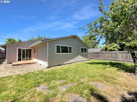 10956 Sw 63rd Avenue Portland OR 97219