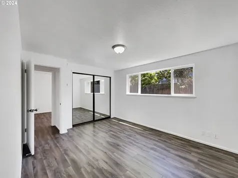 10956 Sw 63rd Avenue Portland OR 97219