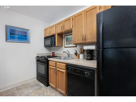 1000 SE Bay Boulevard Newport OR 97365