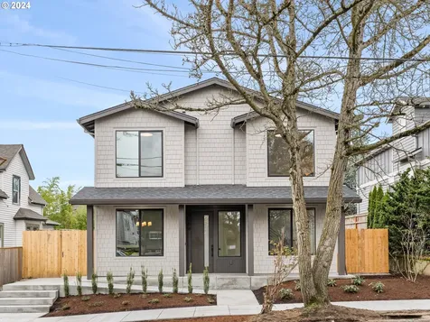 5252 Ne 15th Avenue Portland OR 97211