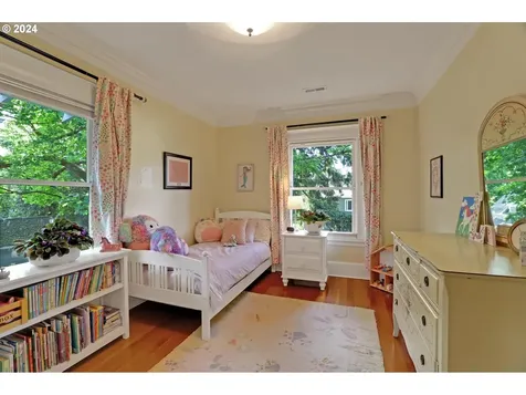 3750 Ne Davis Street Portland OR 97232