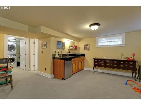 3750 Ne Davis Street Portland OR 97232