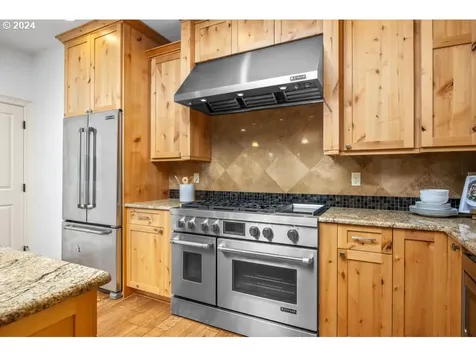 2990 Glen Eagles Road Lake Oswego OR 97034