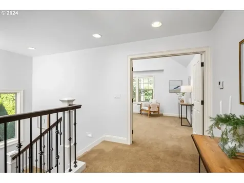 2990 Glen Eagles Road Lake Oswego OR 97034
