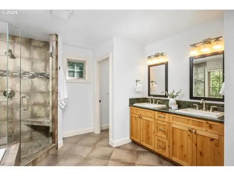 2990 Glen Eagles Road Lake Oswego OR 97034
