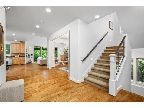 2990 Glen Eagles Road Lake Oswego OR 97034