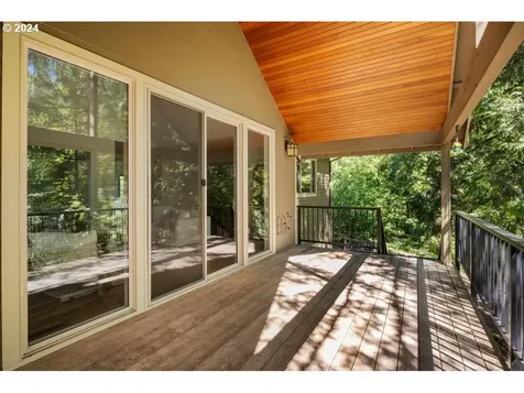 2990 Glen Eagles Road Lake Oswego OR 97034