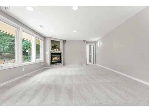 7007 SW Robbins Road Tualatin OR 97062