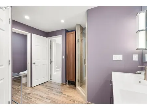 7007 SW Robbins Road Tualatin OR 97062