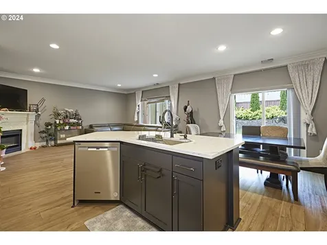 15293 Se Granite Court Damascus OR 97089