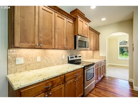 2552 NW Merlot Drive Mcminnville OR 97128
