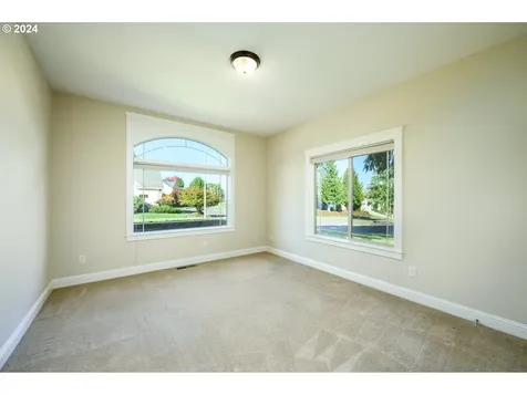 2552 NW Merlot Drive Mcminnville OR 97128
