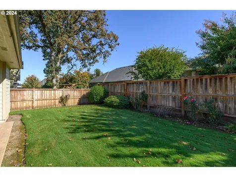 2552 NW Merlot Drive Mcminnville OR 97128
