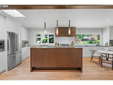 1440 Sw Woodward Way Portland OR 97225